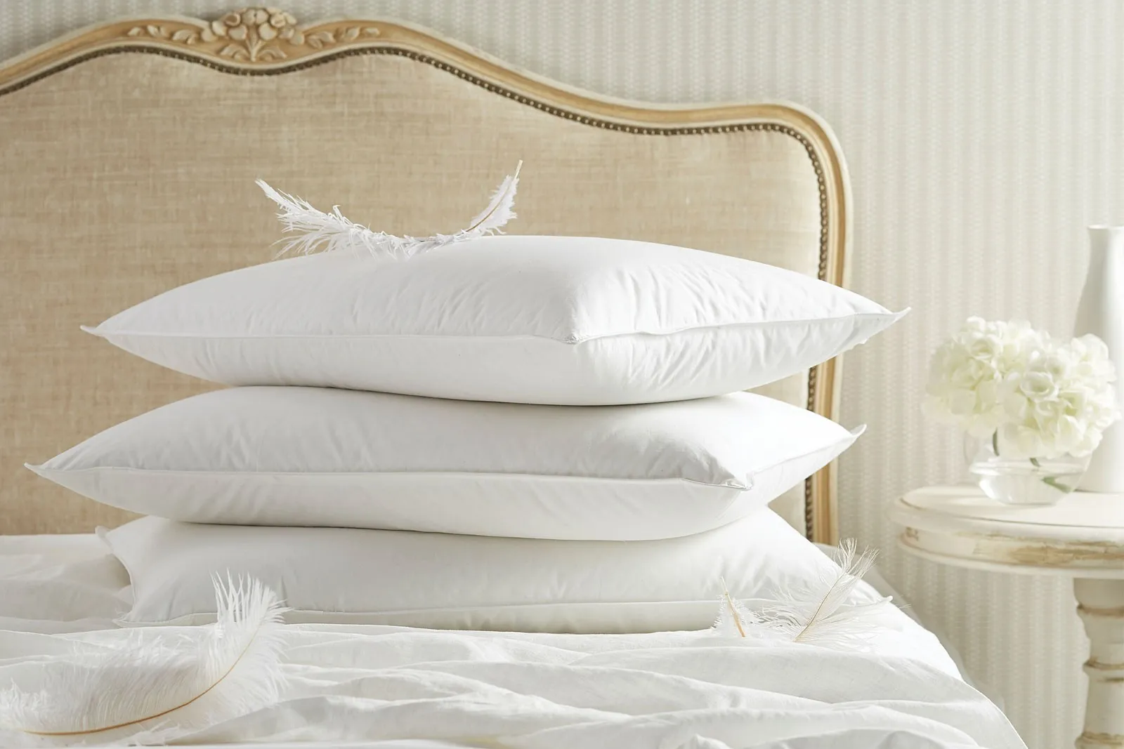 Hotelpro hotelska oprema Jastuk PREMIUM - zamjena za perje 50 x 70 cm slika proizvoda