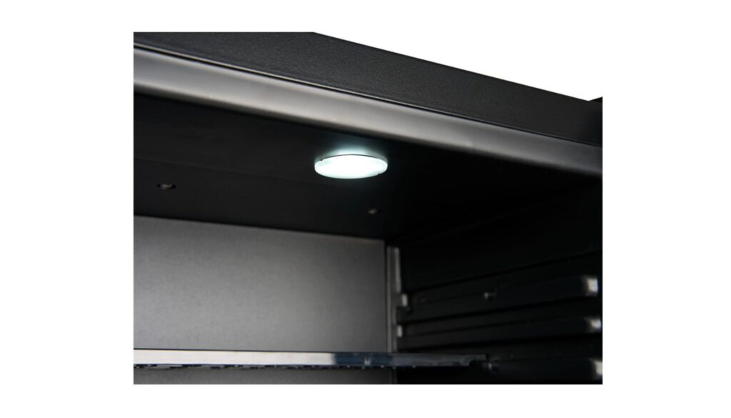 ETON 20L MINIBAR SA STAKLENIM VRATIMA BLACK EDITION