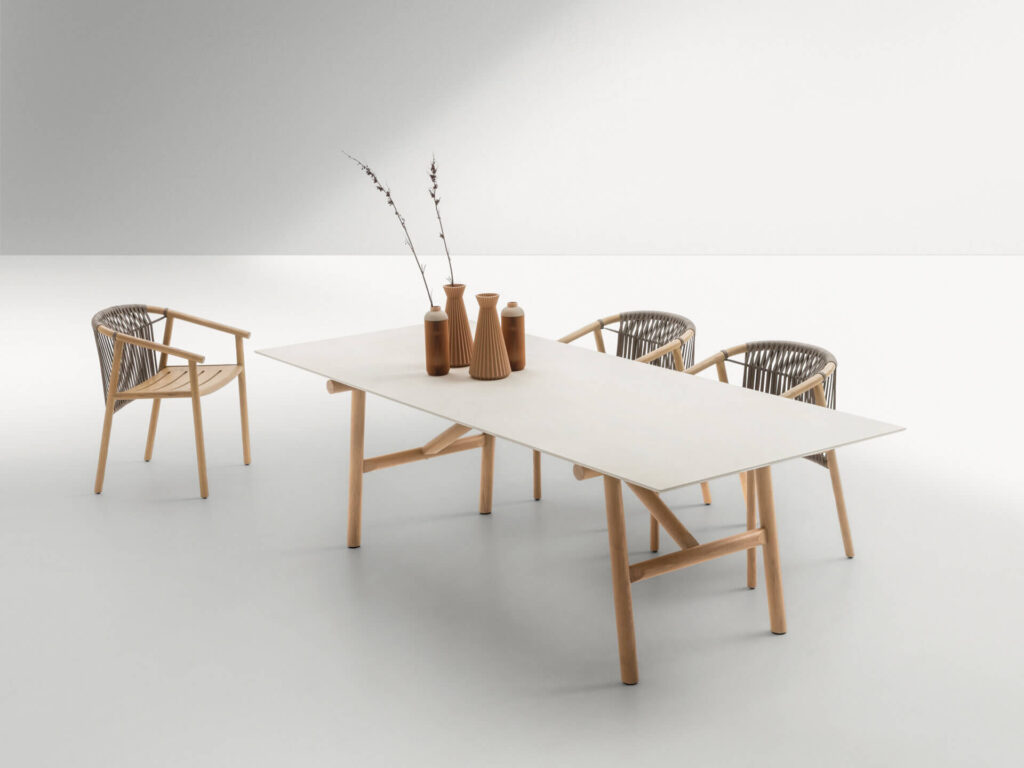 2025_DitreItalia_Outdoor_Isamu-15-1-1920x1440