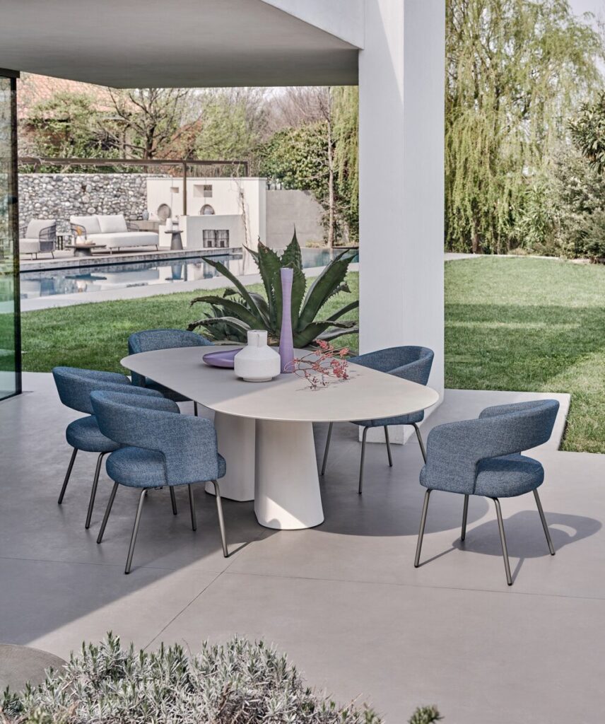 2025_DitreItalia_Outdoor_Pillar-5-1003x1200