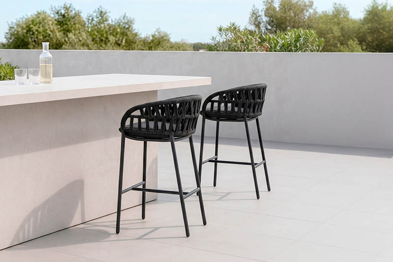 Grattoni-Tahiti-Stool-ambientata-4-1