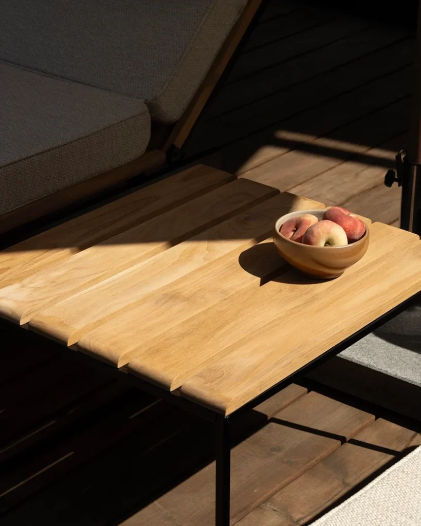 algot_lounge_table