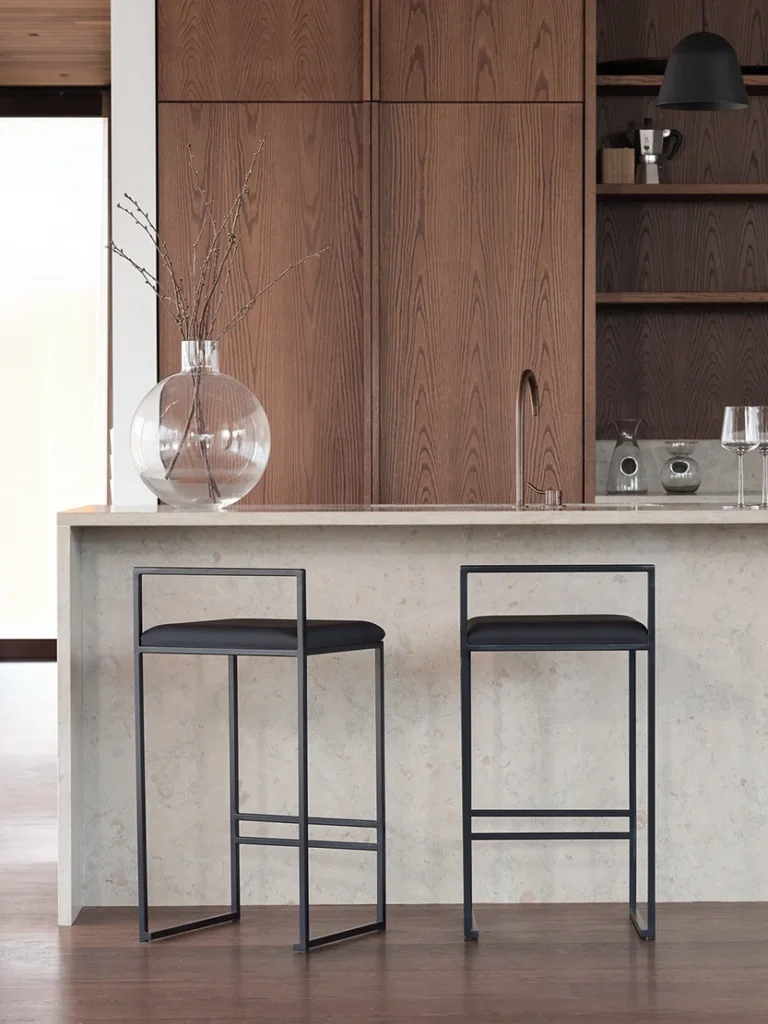 freja-bar-stool-black-jade-leather-minimalistic-design-kitchen-island_d49f3a99-d4de-47e1-96f9-82d6c592d266