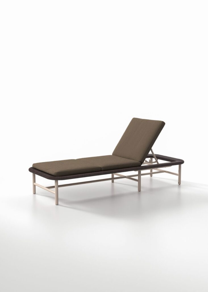ronda-lounger-front